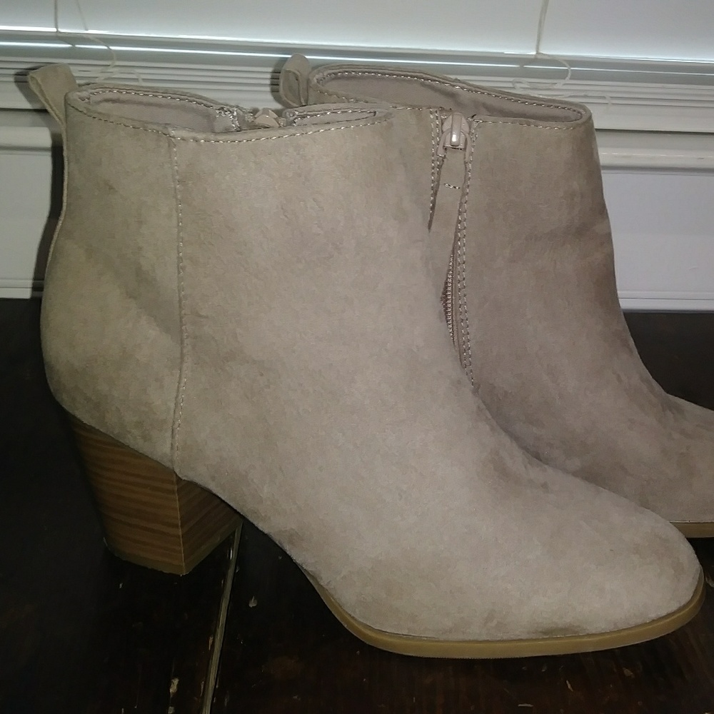 Ladies booties